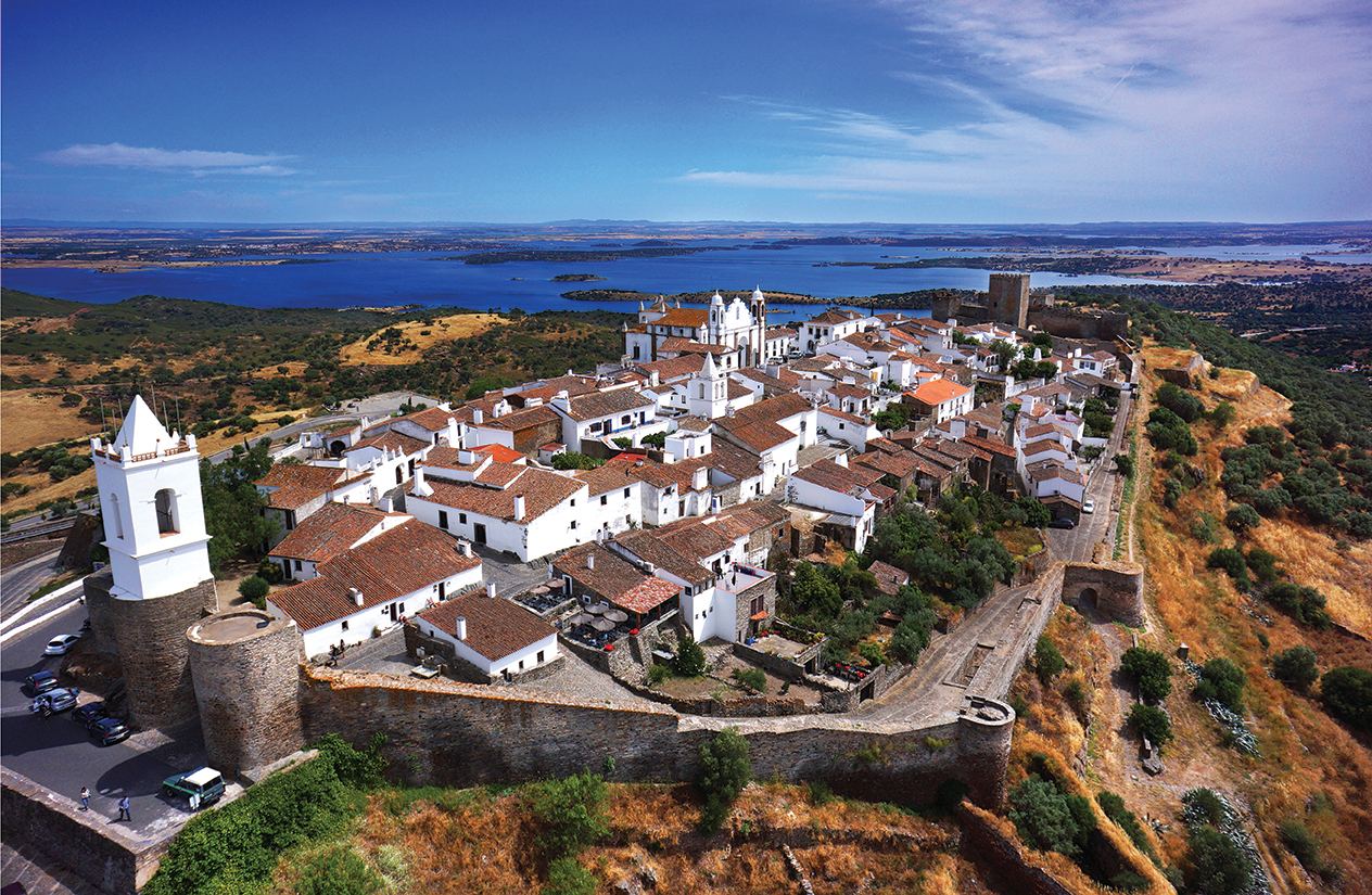 Monsaraz-panoramica-dia